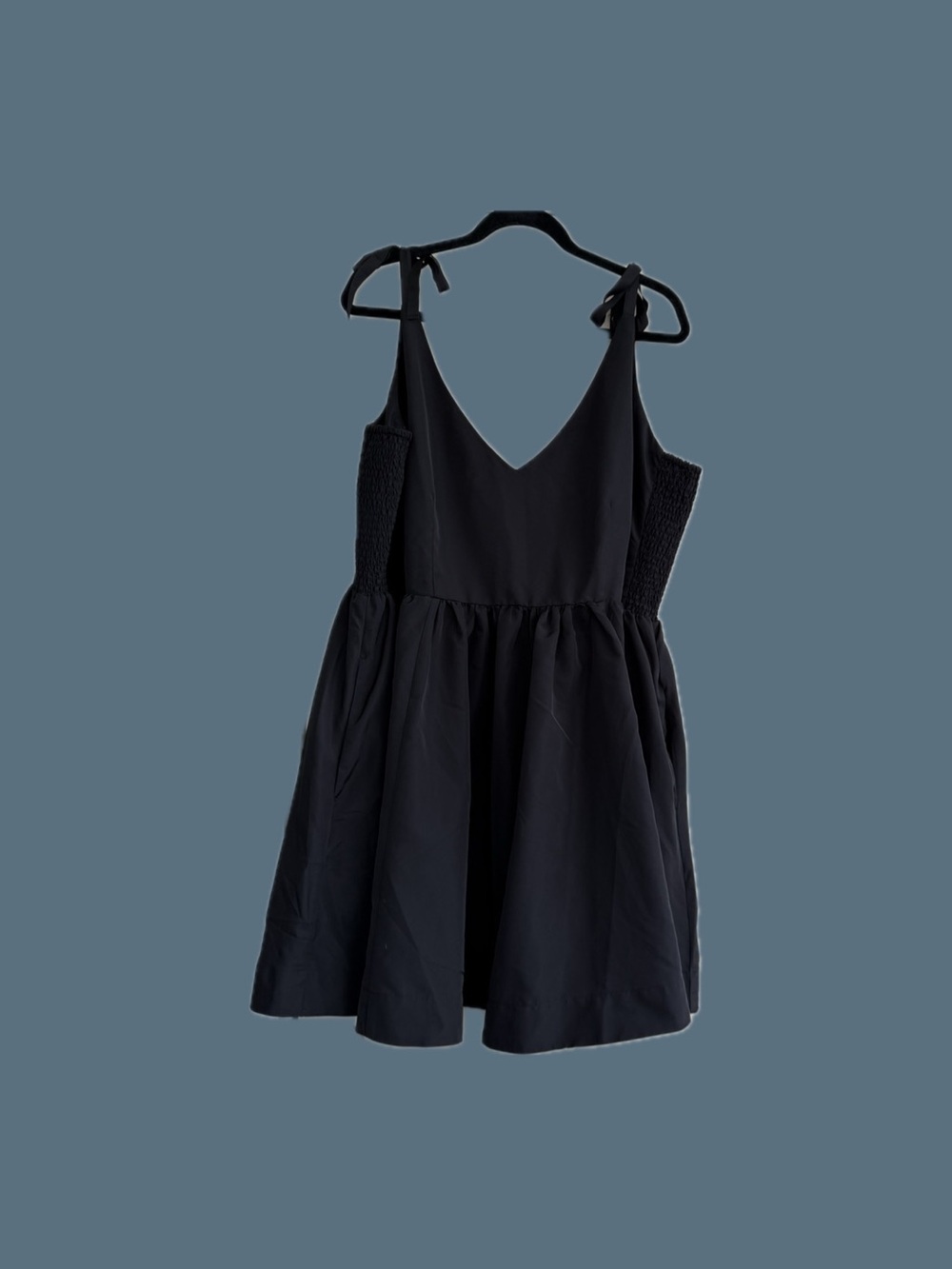Old Navy Black Tie-Shoulder V-Neck Mini Dress
